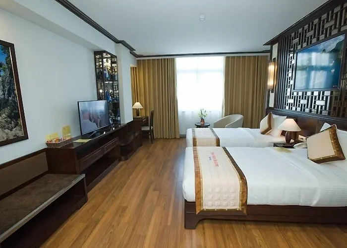 New Star Ha Long