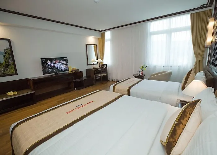 New Star Hotel 3*