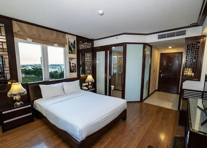 Hotel New Star Hạ Long