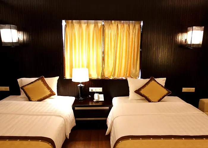 New Star Hotel