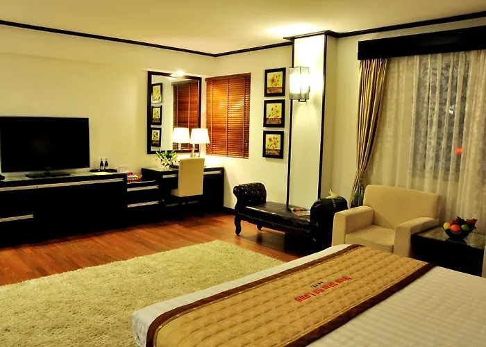 New Star Hotel